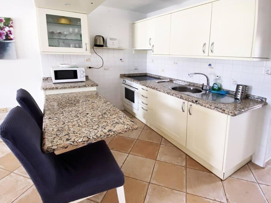 Apartamento Con Vistas Al Mar En Costa Adeje L209 Bagian luar foto